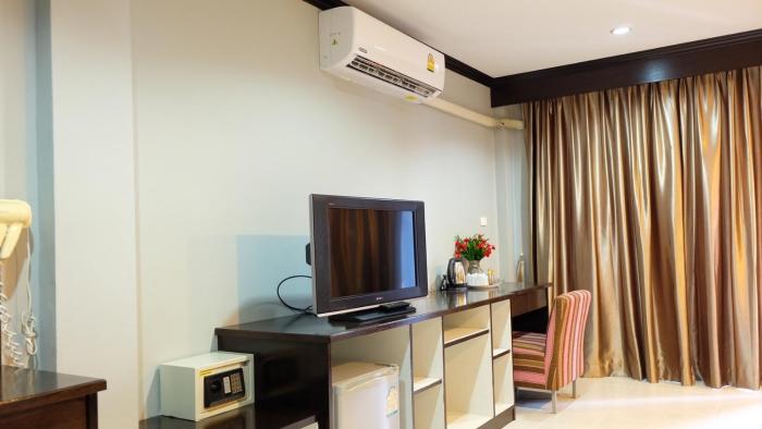 phuket racha at kata homestay