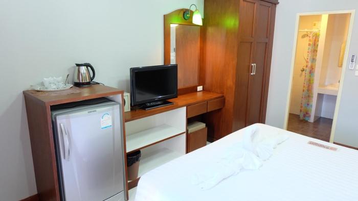 phuket racha at kata homestay