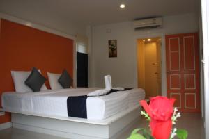 phuket racha at kata homestay