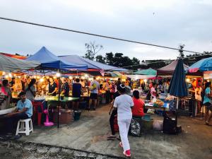 phuket racha at kata homestay