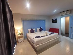 phuket racha at kata homestay