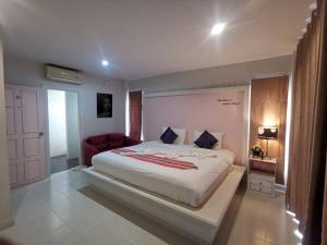 phuket racha at kata homestay