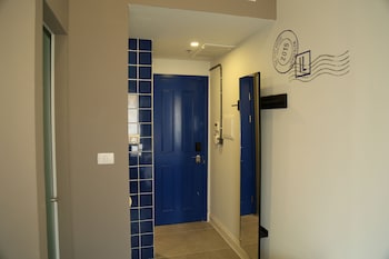 the post hostel