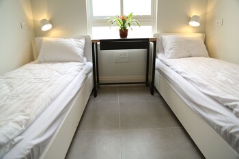 the post hostel