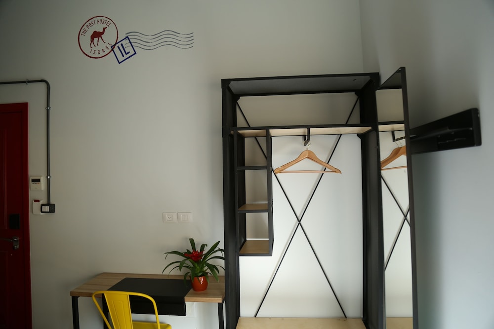 the post hostel
