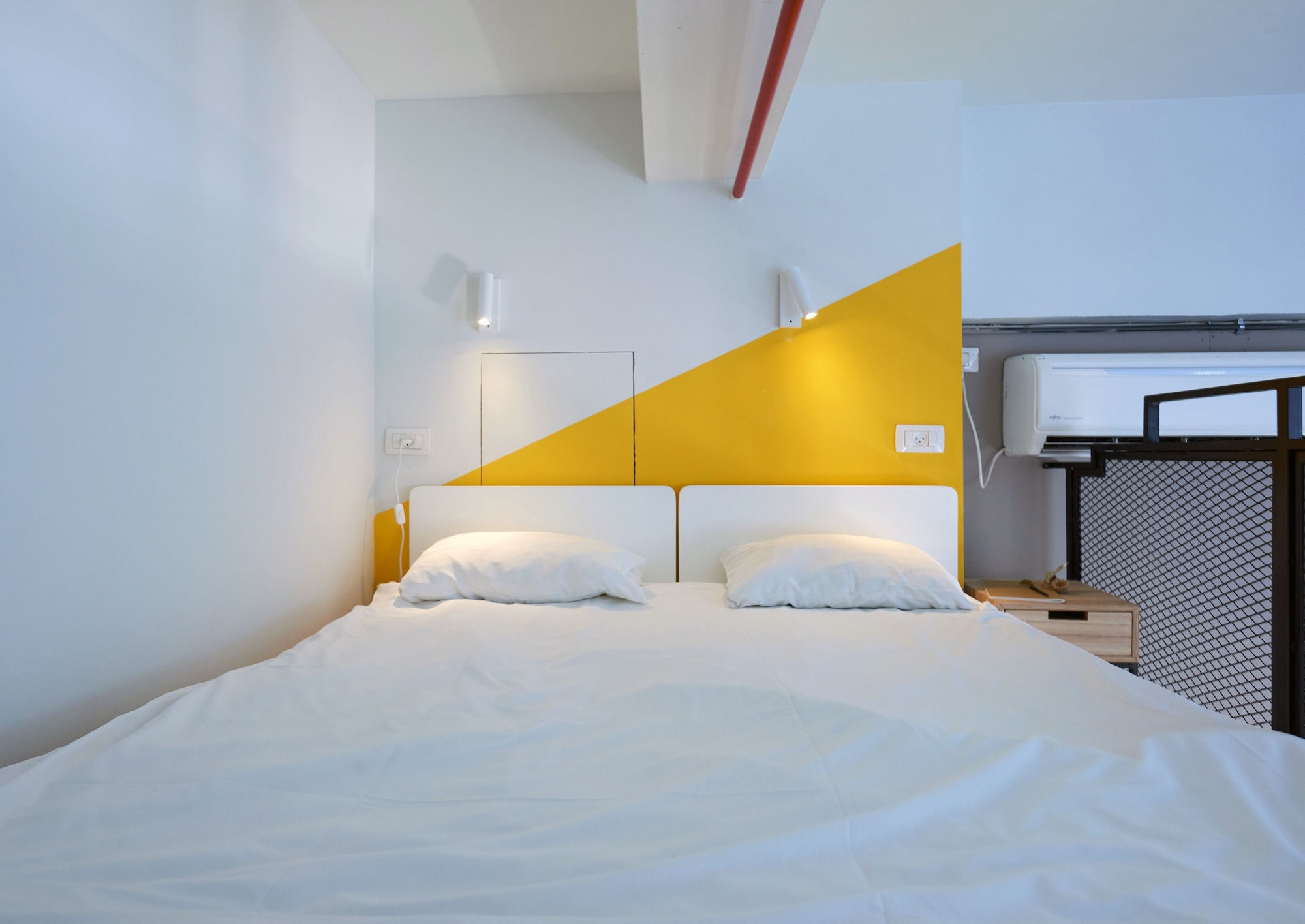 the post hostel
