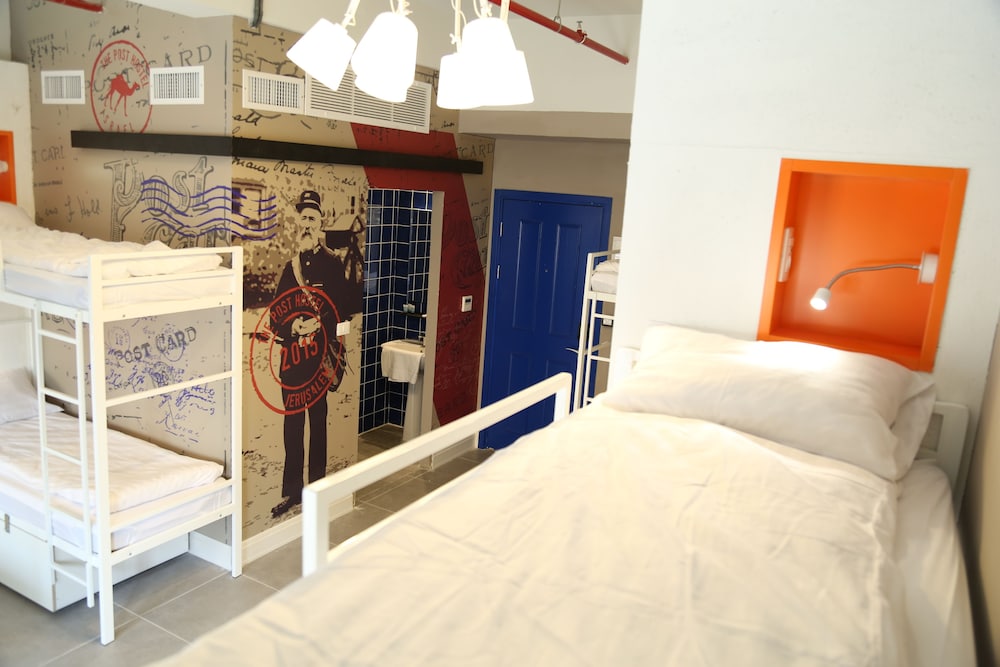 the post hostel
