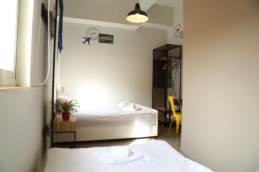 the post hostel