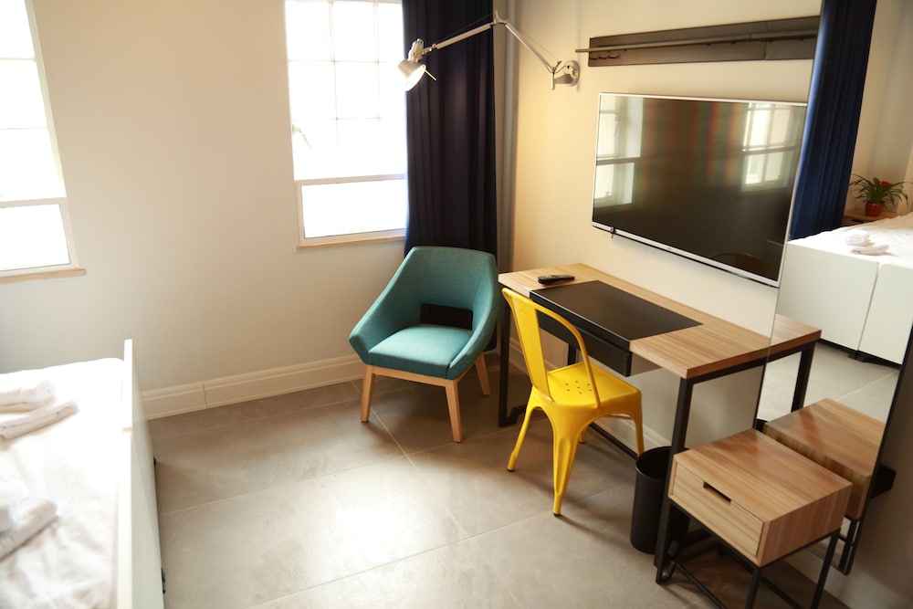 the post hostel