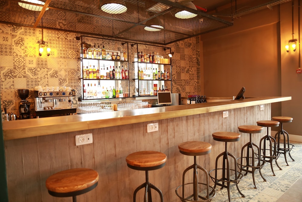 the post hostel