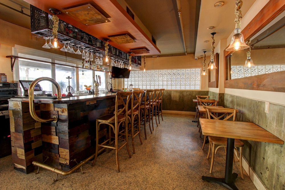 miami international by lowkl