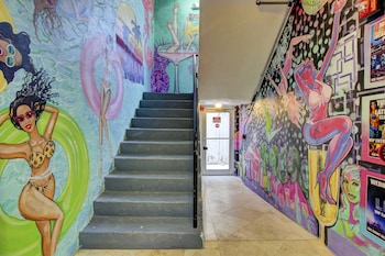 miami international by lowkl