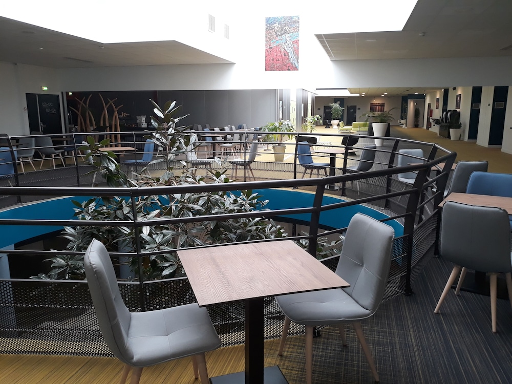 sure hotel by best western nantes beaujoire
