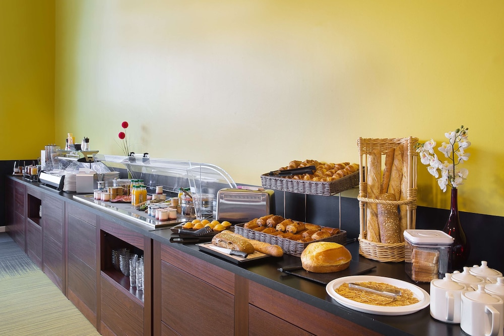 sure hotel by best western nantes beaujoire