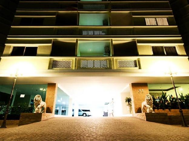 the chateau luxury serviced apartment