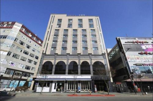 business design hotel luv