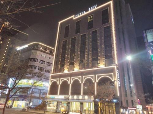 business design hotel luv