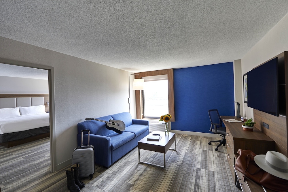 holiday inn express nashville downtown broadway by ihg
