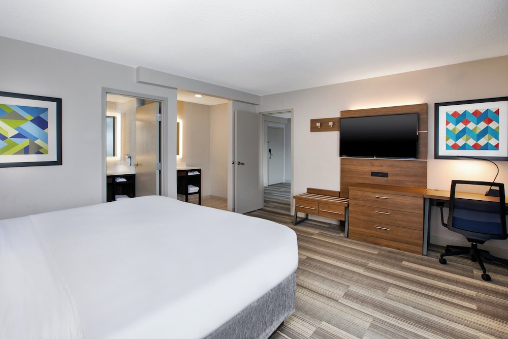 holiday inn express nashville downtown broadway by ihg
