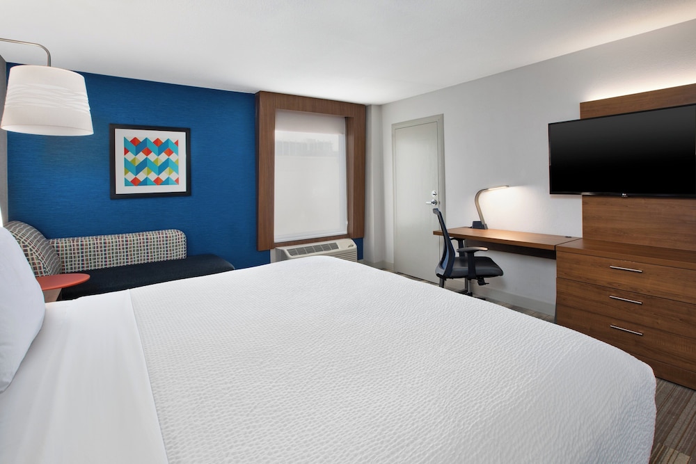 holiday inn express nashville downtown broadway by ihg