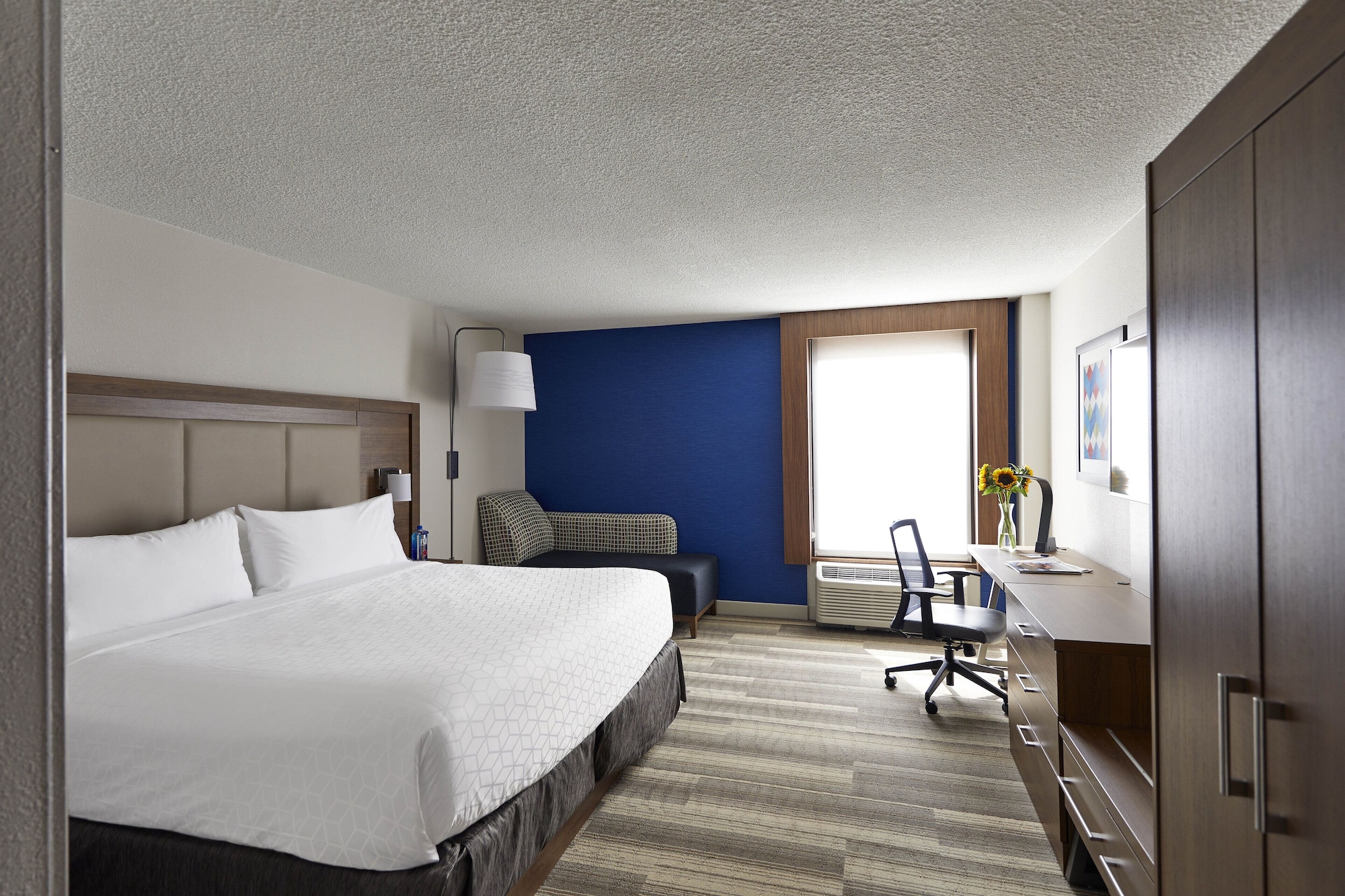 holiday inn express nashville downtown broadway by ihg
