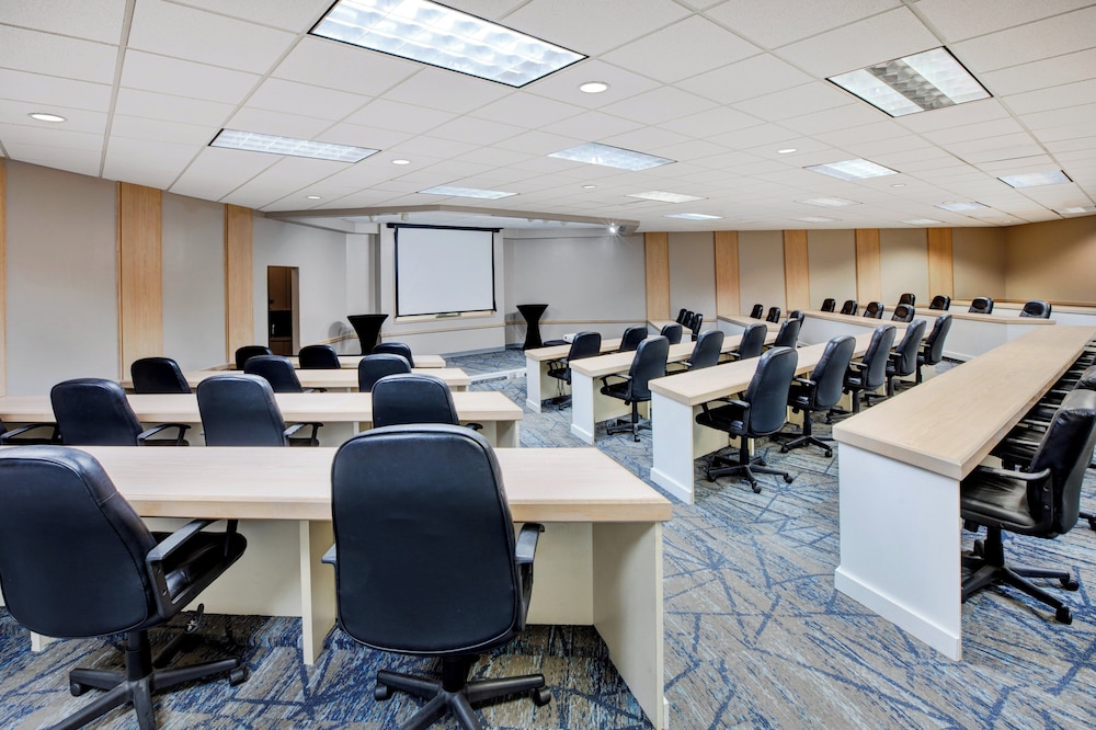 holiday inn express nashville downtown broadway by ihg