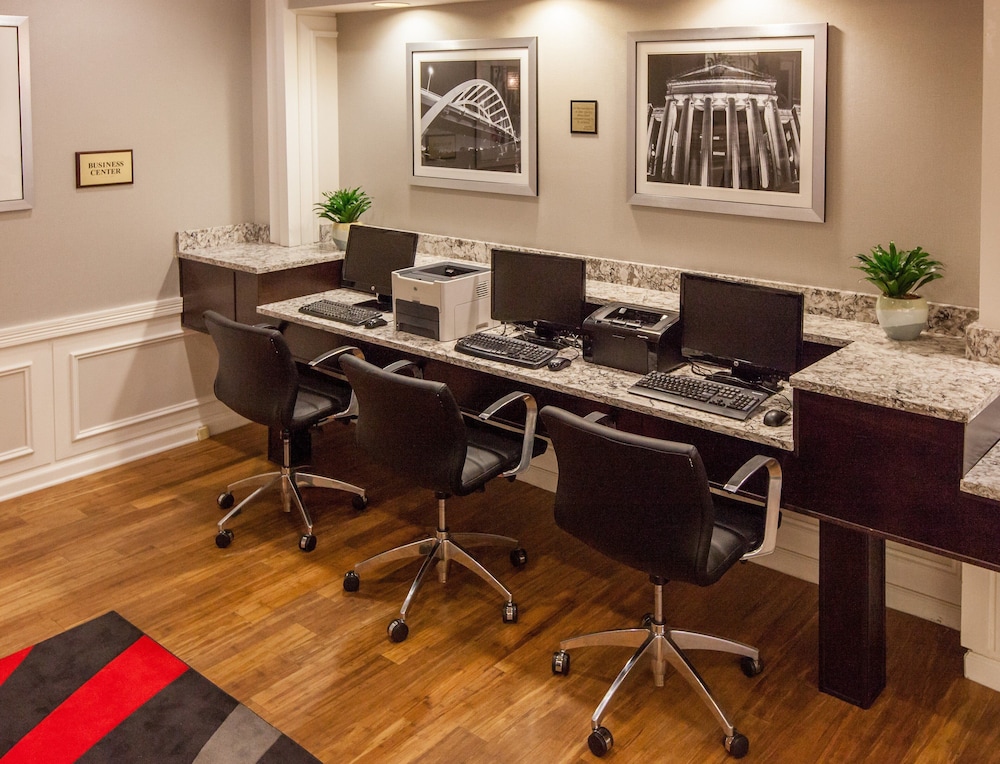 holiday inn express nashville downtown broadway by ihg