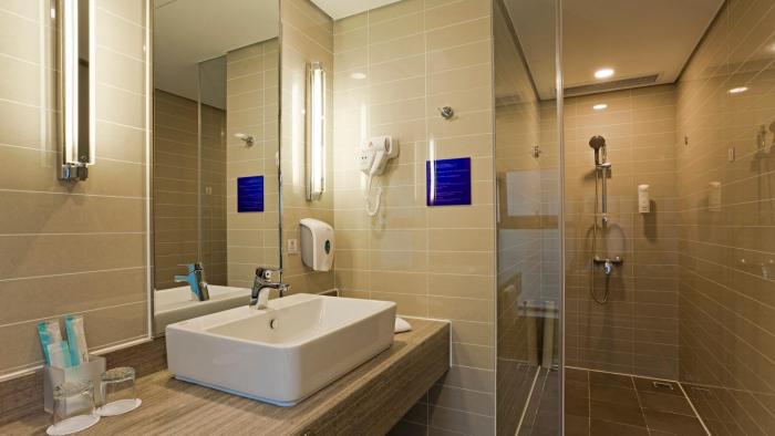 holiday inn express xian high tech zone by ihg