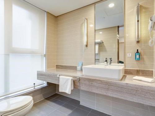 holiday inn express xian high tech zone by ihg