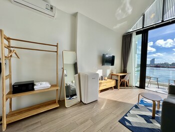 baan tah on the sea