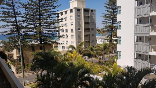 surfers chalet