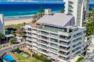 surfers paradise
