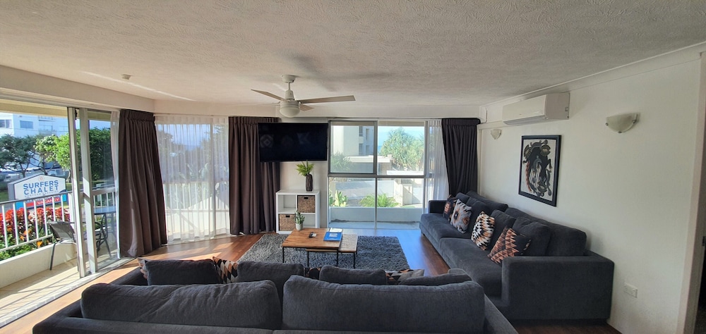 surfers chalet