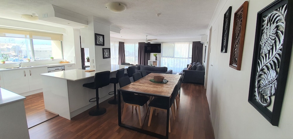 surfers chalet