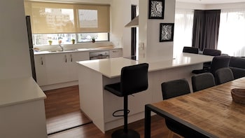 surfers chalet