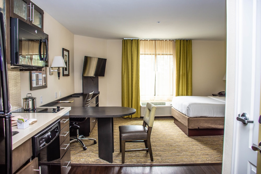 candlewood suites overland park by ihg
