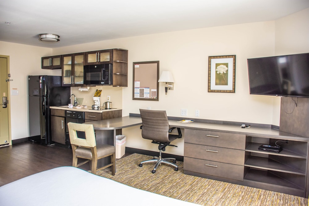 candlewood suites overland park by ihg