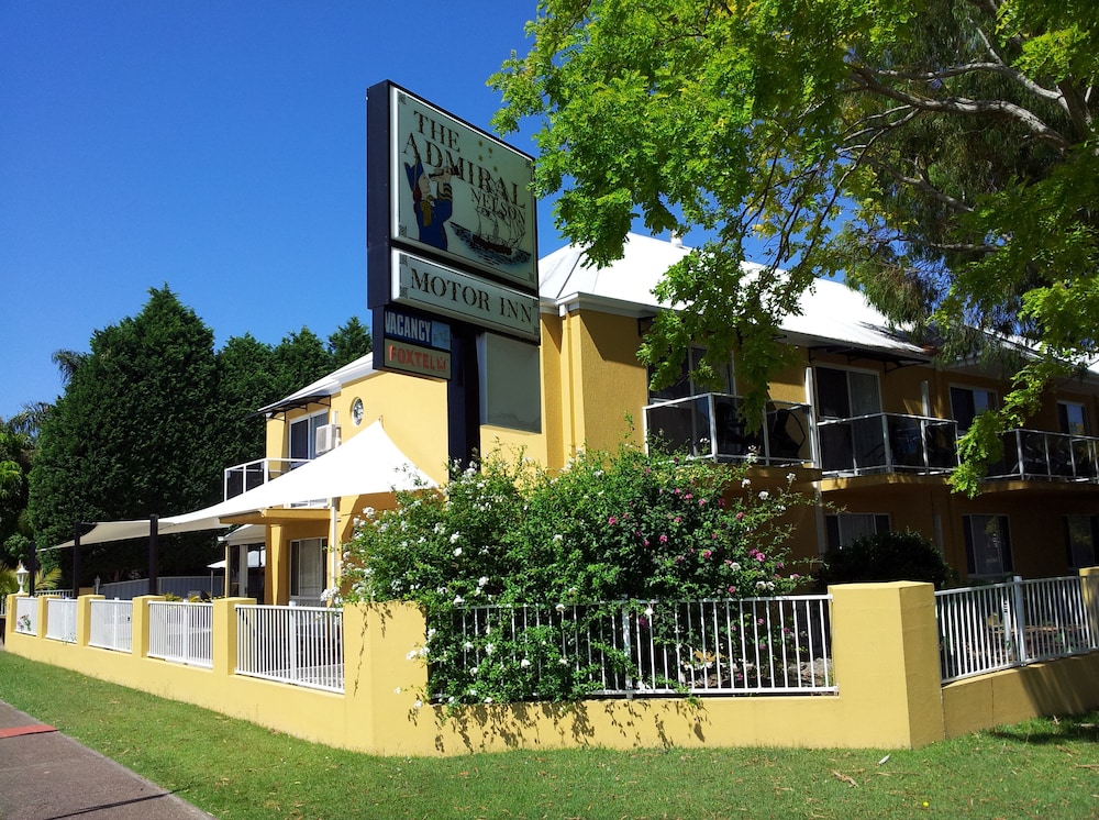 Admiral Nelson Motor Inn,Hawks Nest>>Corlette,4 star