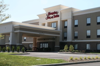 hampton inn and suites new castle