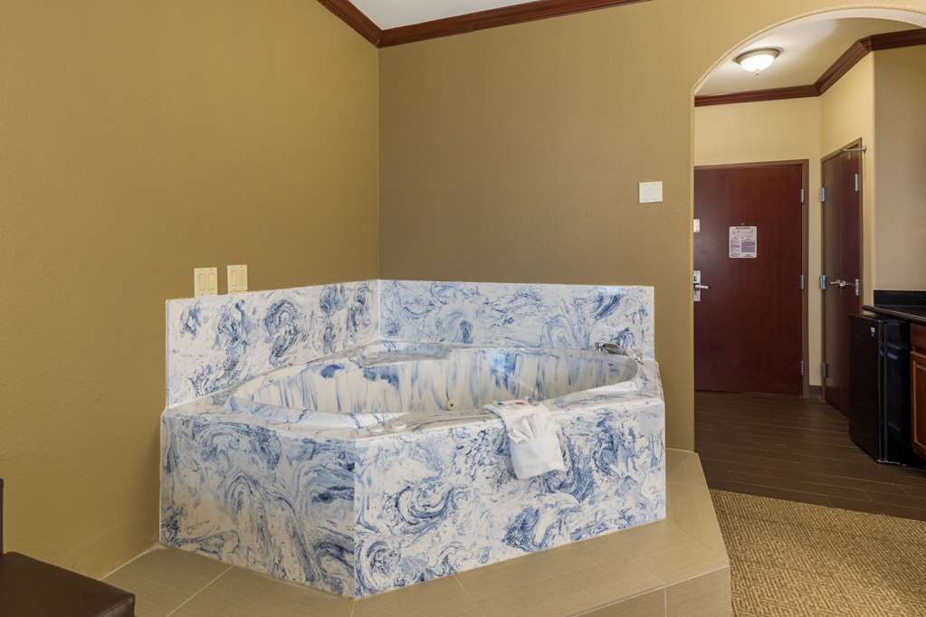 comfort suites galveston