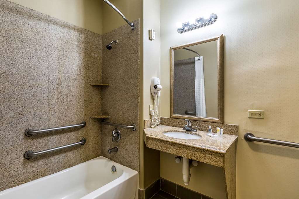 comfort suites galveston