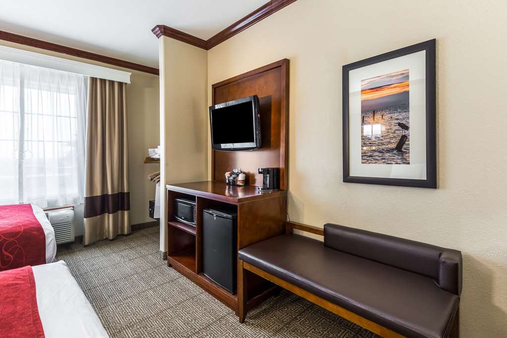 comfort suites galveston