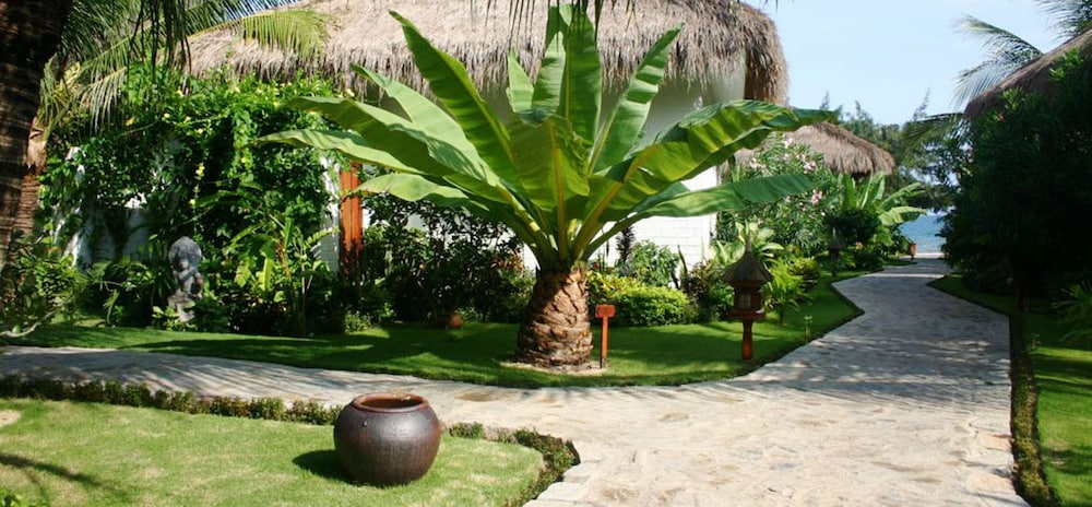 cham villas boutique luxury resort