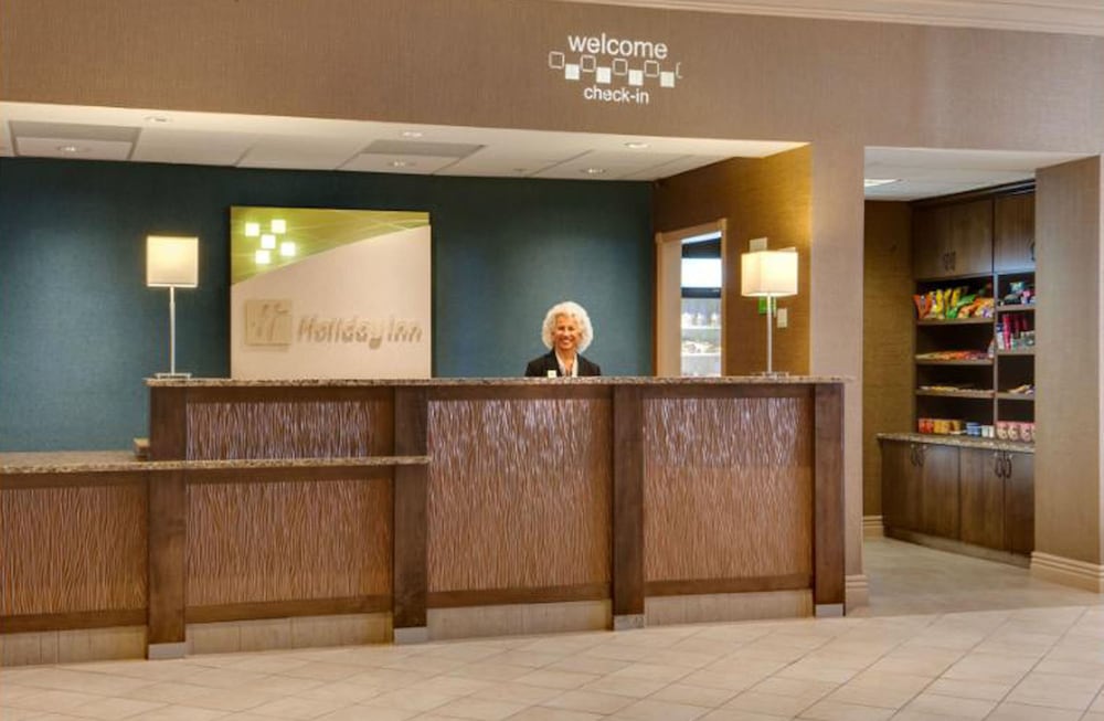 holiday inn and suites overland park west an ihg hotel