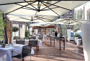 eurostars suites mirasierra