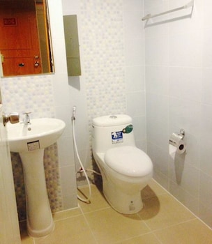 asia grand hotel hat yai