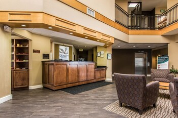quality suites new iberia