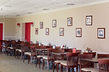 Ramada By Wyndham New Iberia,Lafayette>>Abbeville,3 star