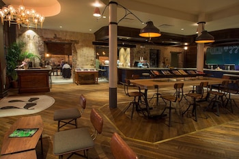 Old 77 Hotel,Louisiana>>Lafayette Square,4 star