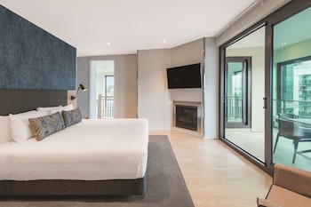 adina apartment hotel auckland britomart